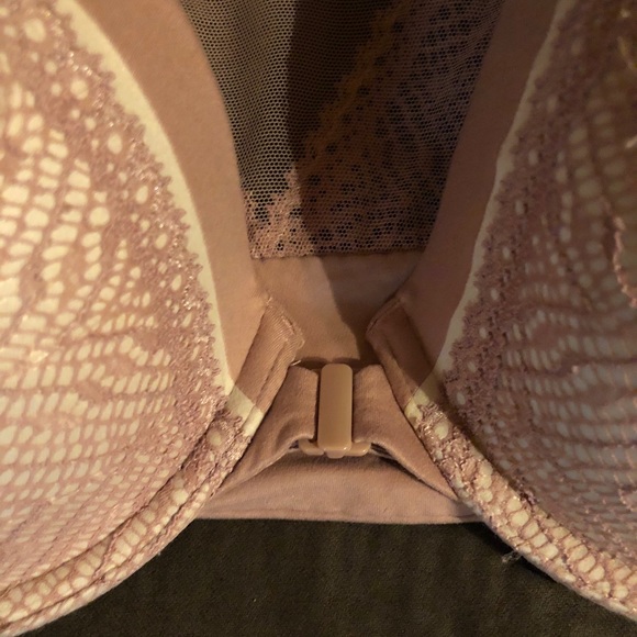VS bra - Picture 2 of 5